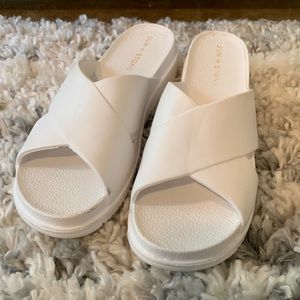 Sun & Stone white sandals